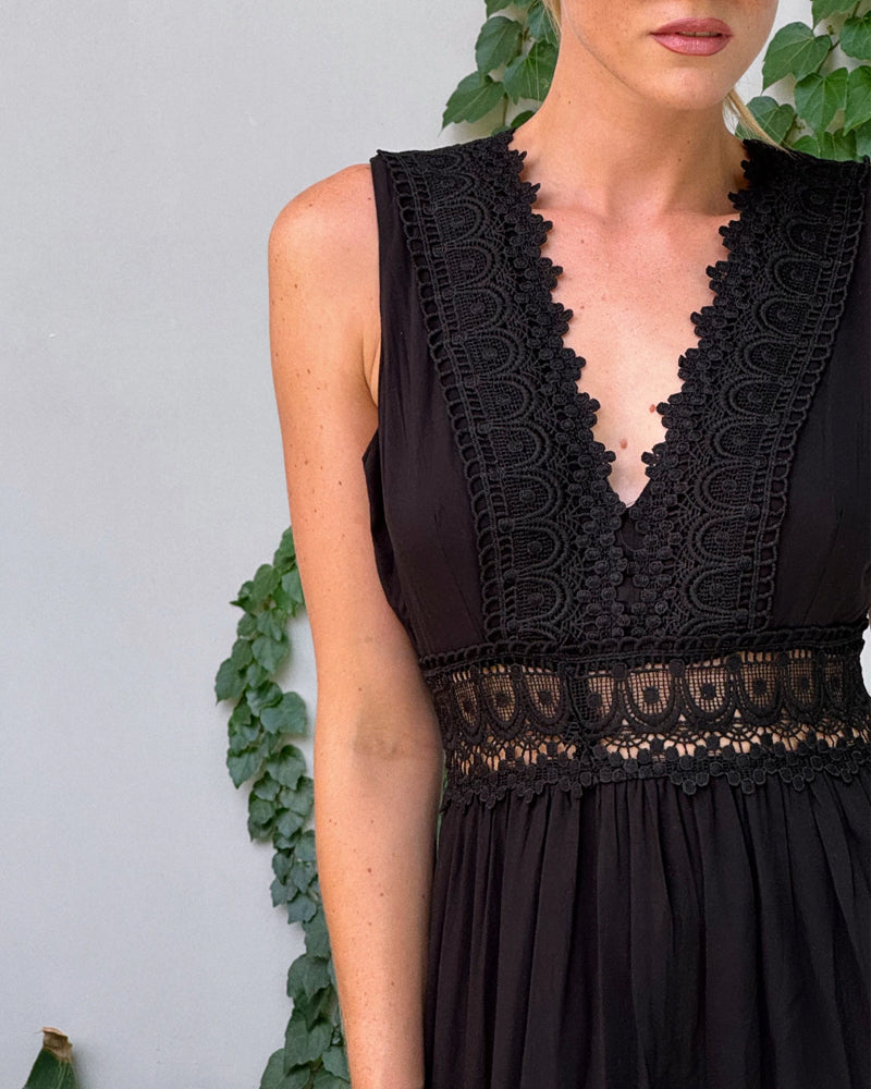 Luna Lace V-Neck Midi Dress