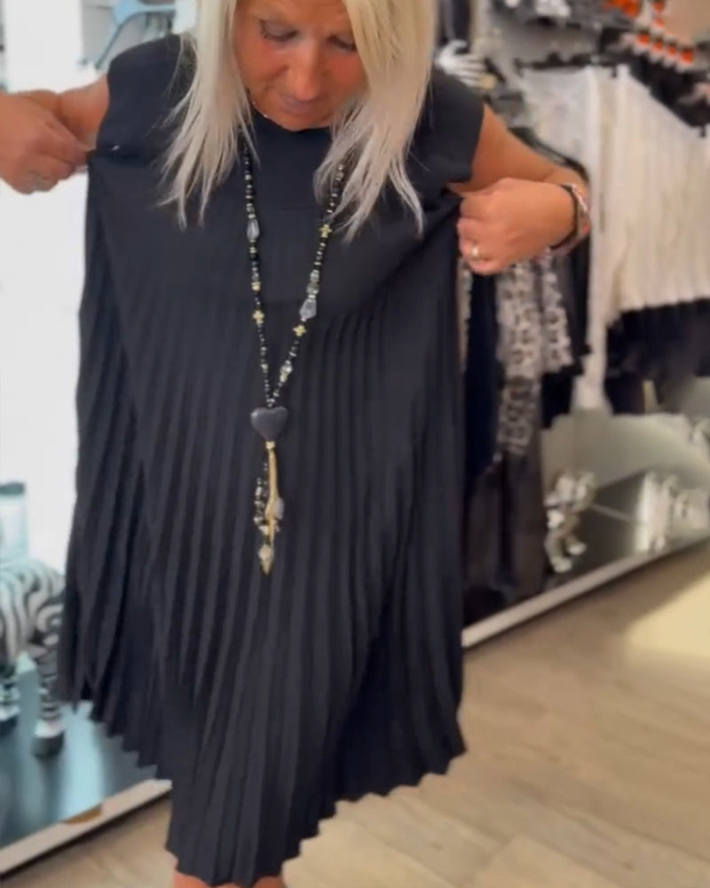 Everyday Pleated Midi Dress