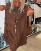 Everyday Pleated Midi Dress